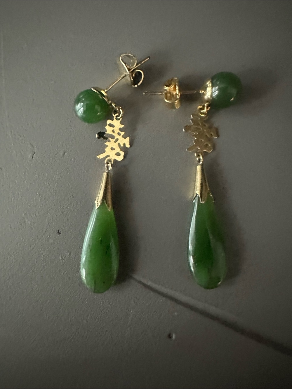 14k Gold Green Jade Teardrop Drop Earrings
